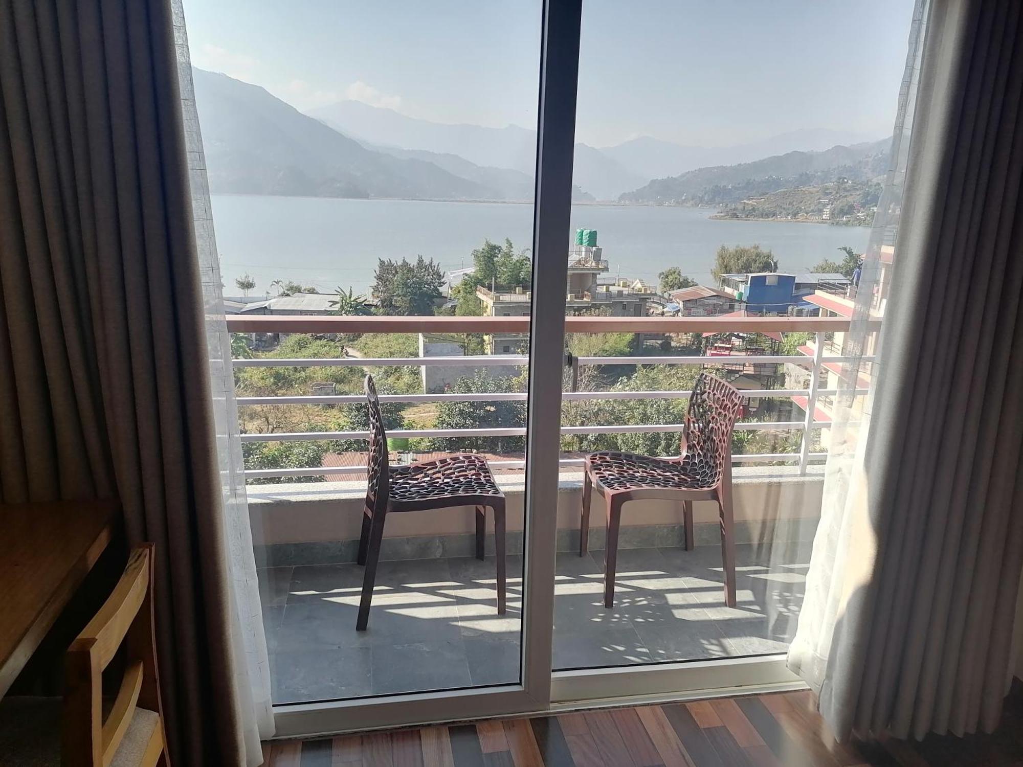 Urban Boutique Hotel Pokhara Luaran gambar