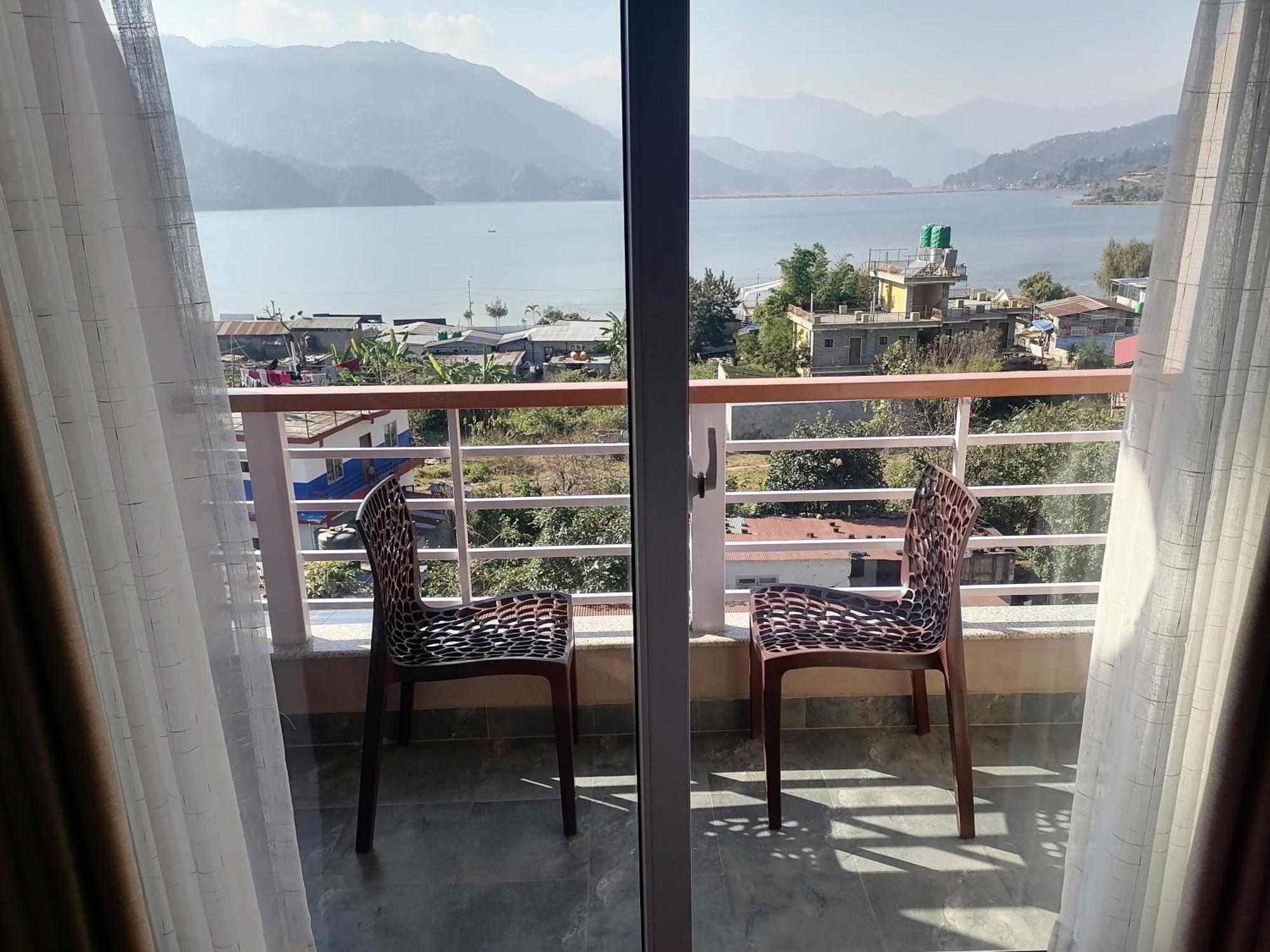 Urban Boutique Hotel Pokhara Luaran gambar