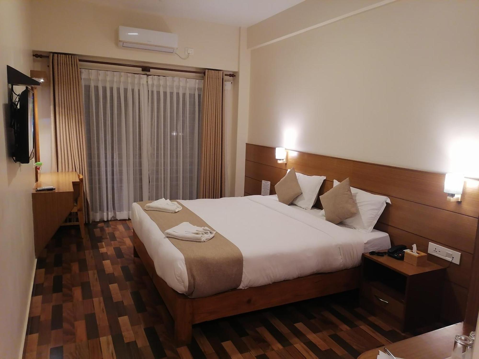 Urban Boutique Hotel Pokhara Luaran gambar