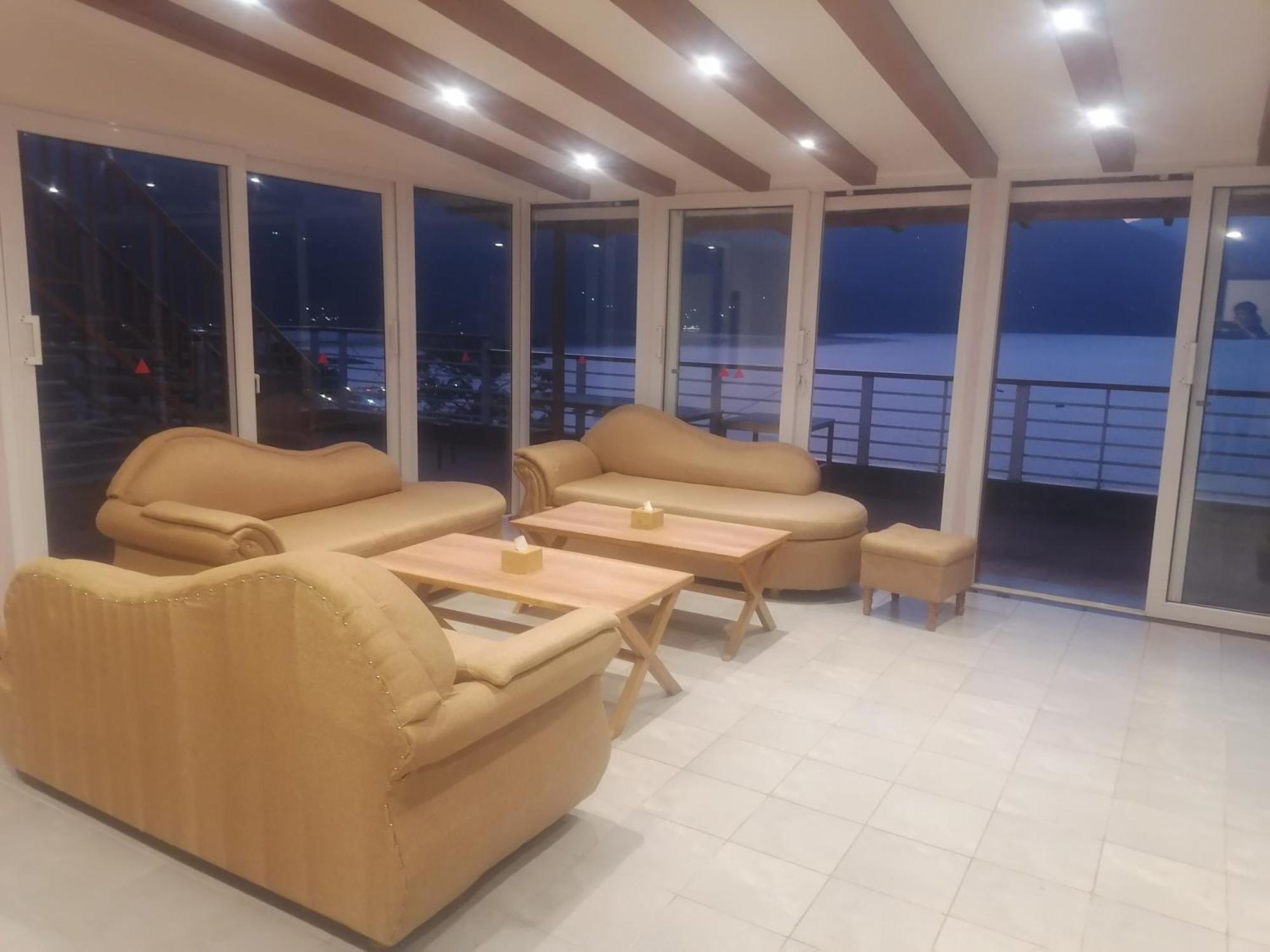 Urban Boutique Hotel Pokhara Luaran gambar